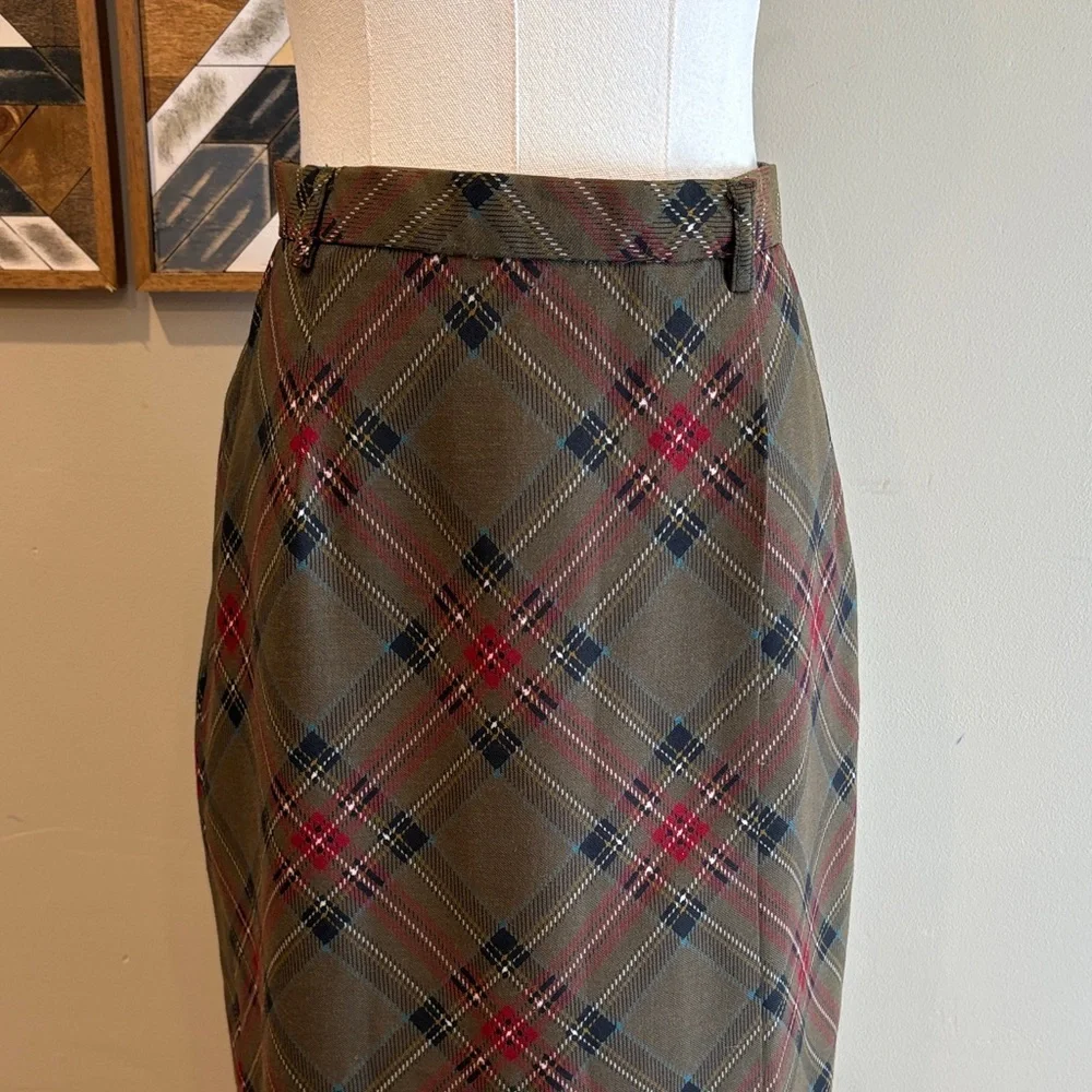 Vintage Ralph Lauren Wool Plaid Equestrian Wrap Skirt size 8 EUC - Picture 2 of 13
